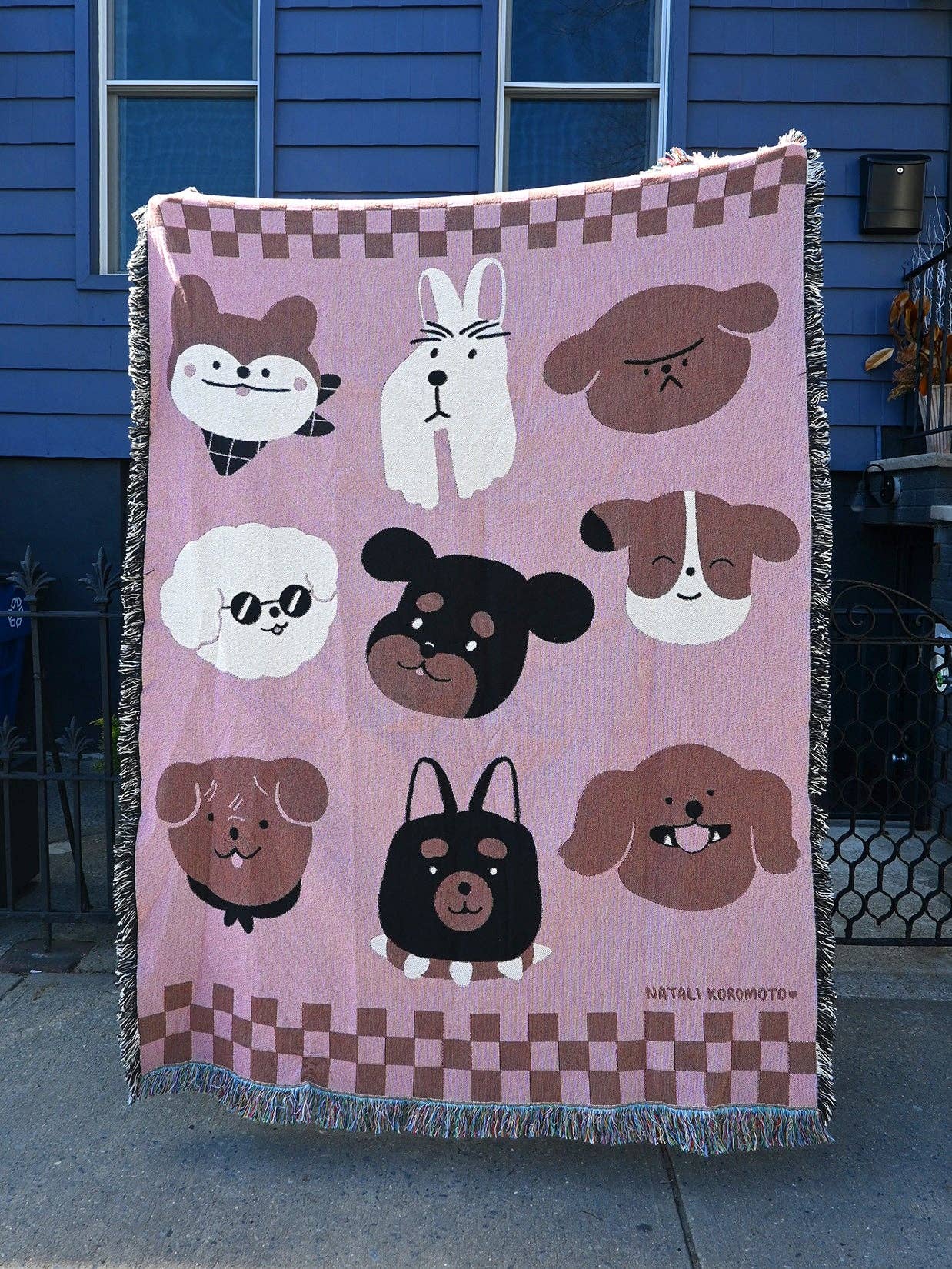 Plaid "Dogs" - illustré par Natali Koromoto